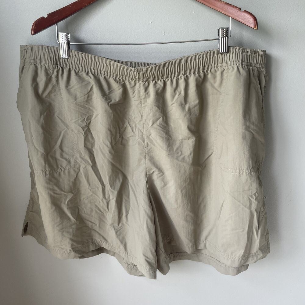 Columbia Outdoor Shorts Men’s Size 3X Tan/khaki‎ Color Athletic